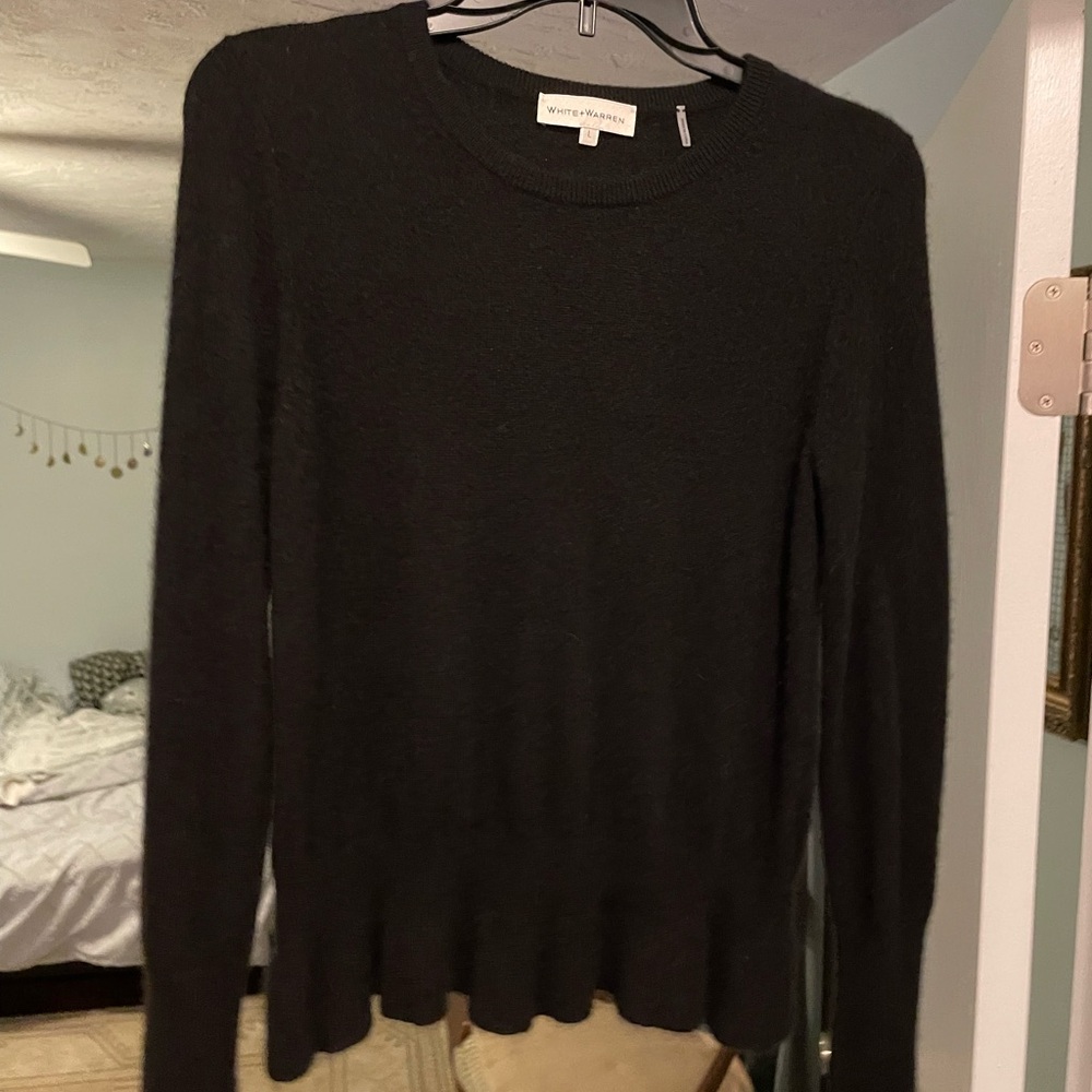 White + Warren Large Black Cashmere Peplum Slim Fit Sweater